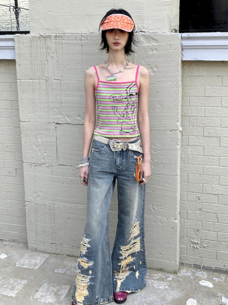 Card-playing girl striped tank top【s0000012959】