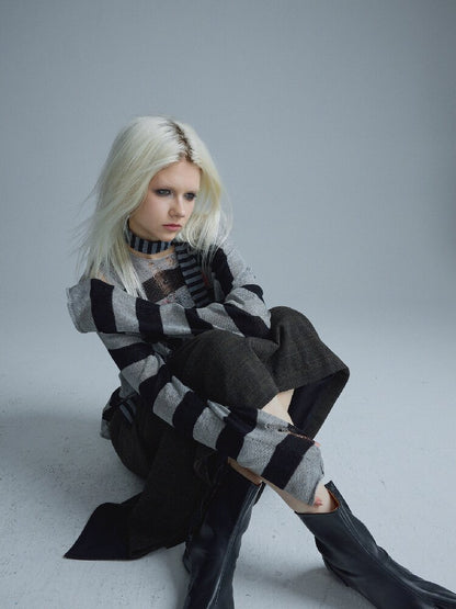 Light Asian Rock Striped Sweater【s0000018550】