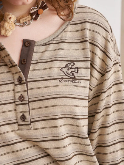 Crew Neck Embroidered Long-Sleeve T-Shirt【s0000014070】