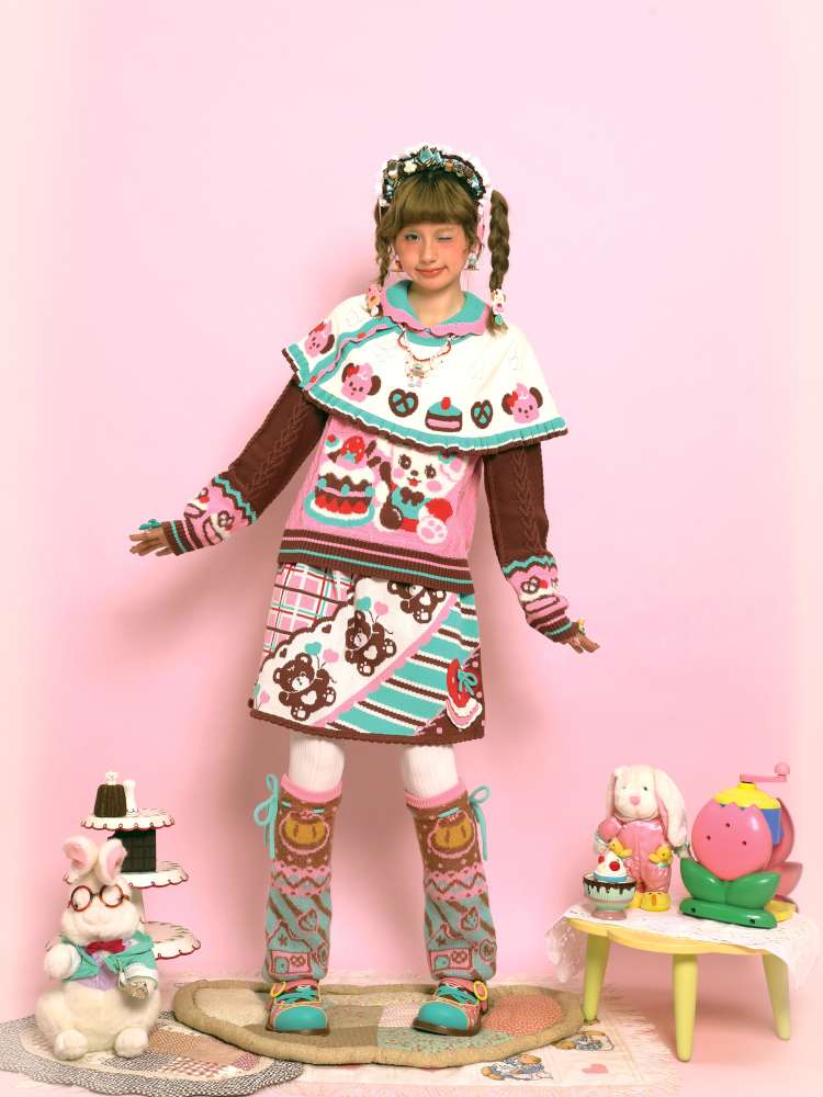 Cable-Knit Cape Sweater【s0000014520】