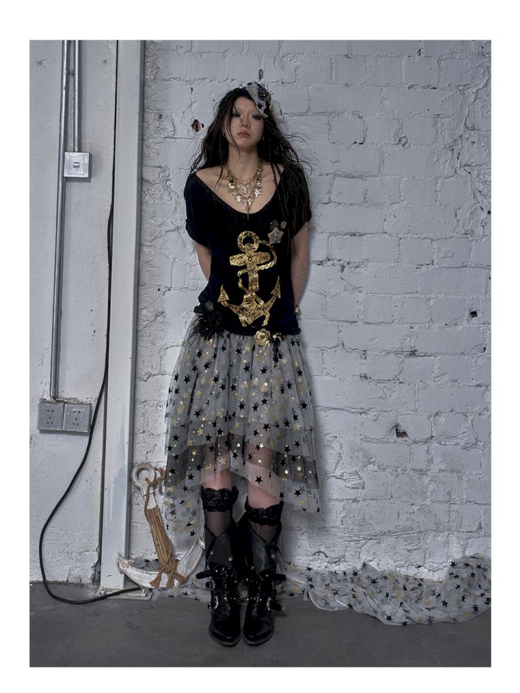 Large neckline loose-fitting T-shirt【s0000012799】