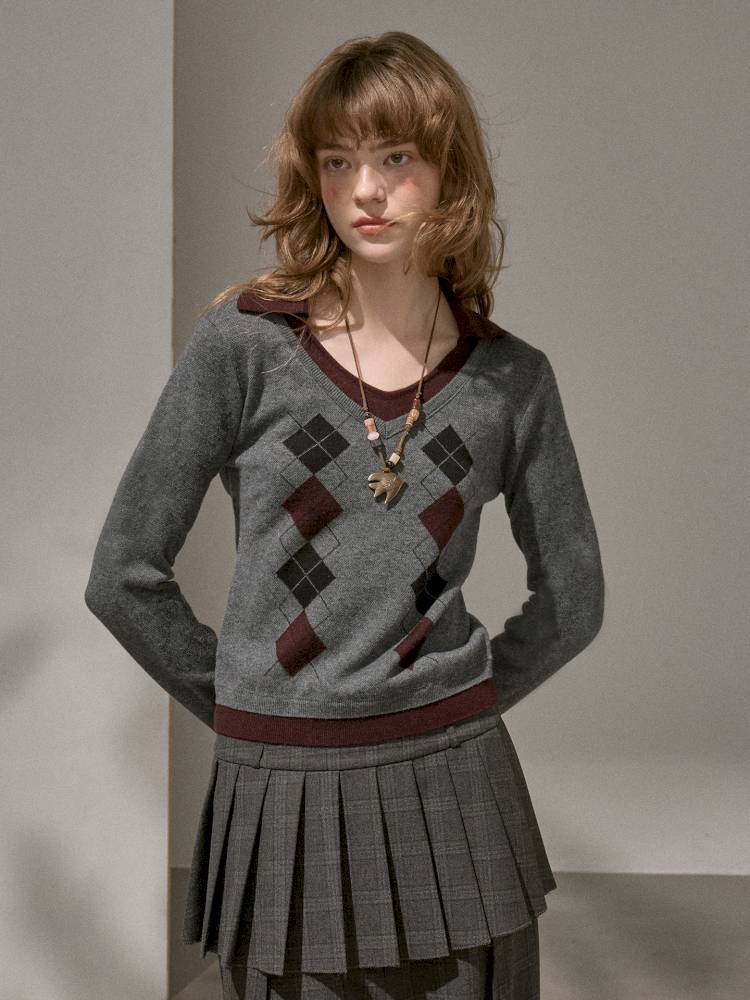 Contrast-Color Slim-Fit Pullover【s0000014405】