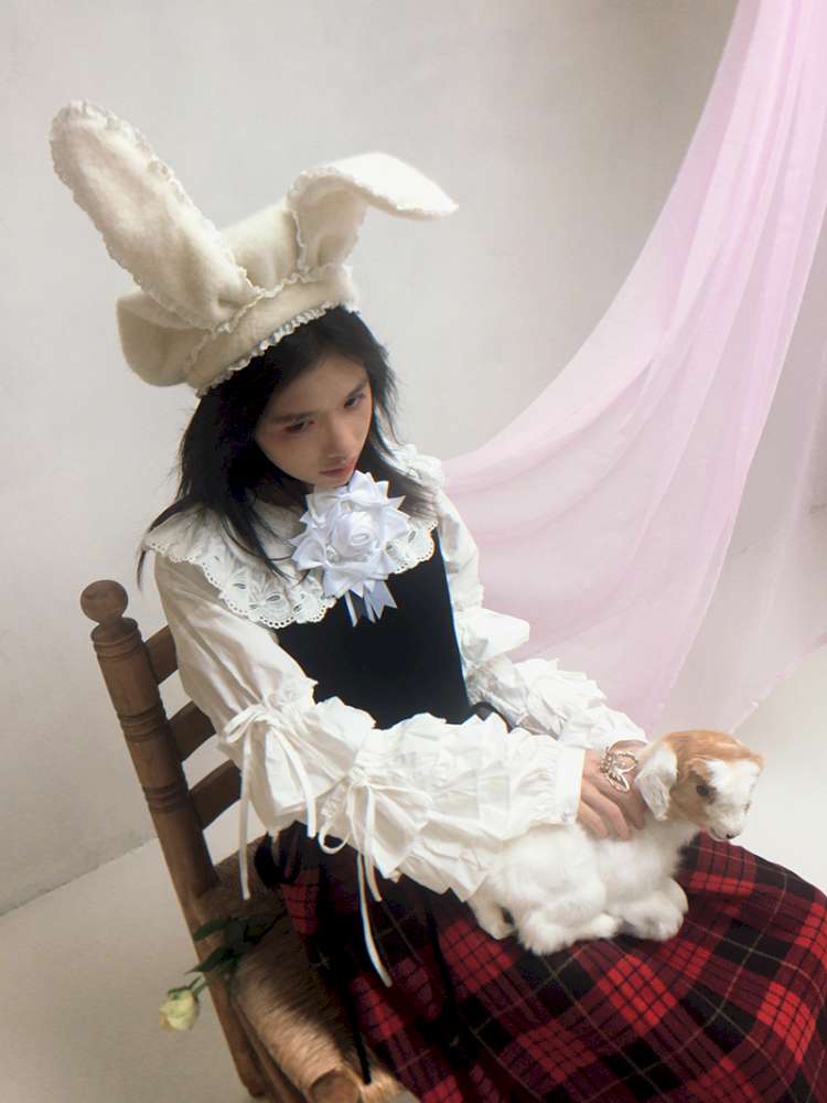 Rabbit-Eared Bendable Lace Beret【s0000014524】