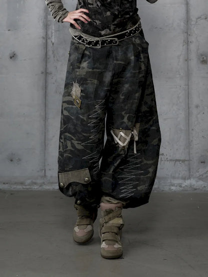 Embroidered Camo Pants【s0000014116】