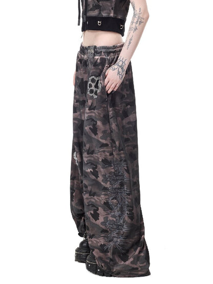 Rhinestone Camo Riveted Sweatpants【s0000017727】