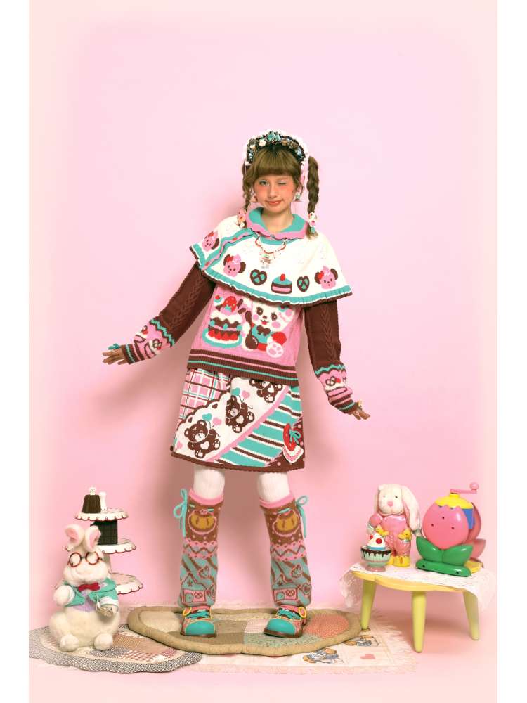 Cable-Knit Cape Sweater【s0000014520】