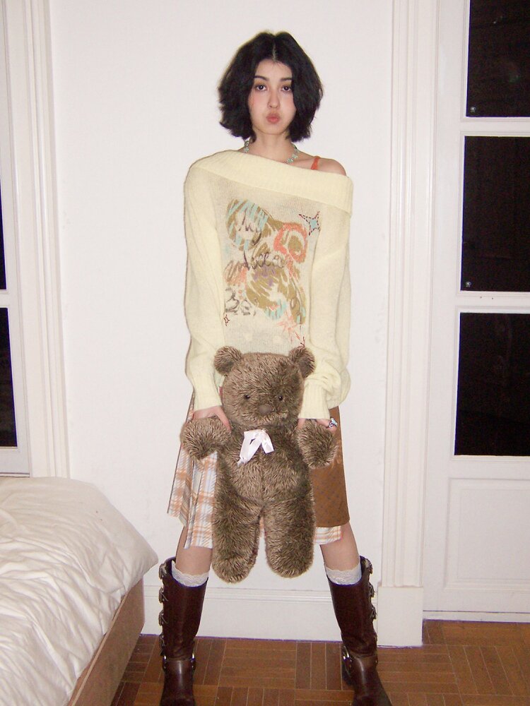 Gummy Bear Graffiti Pullover Sweater【s0000015459】