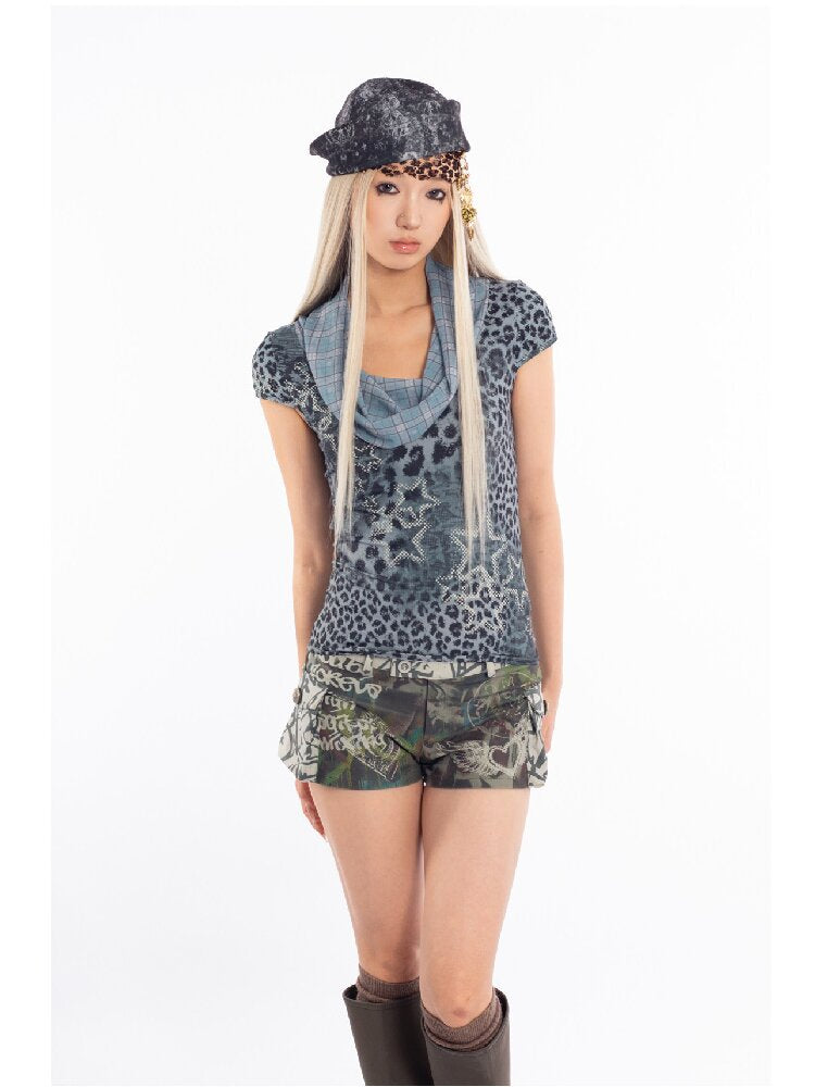 Messy Graffiti Love Print Shorts【s0000018057】