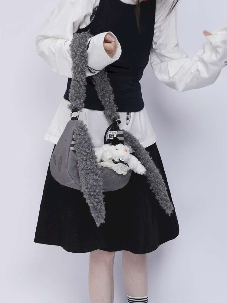 Rabbit Plush Versatile Commuter Crossbody Bag【s0000014618】
