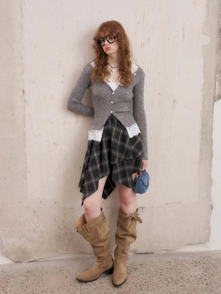 Slim-Fit V-Neck Off-Shoulder Knit Cardigan【s0000014061】