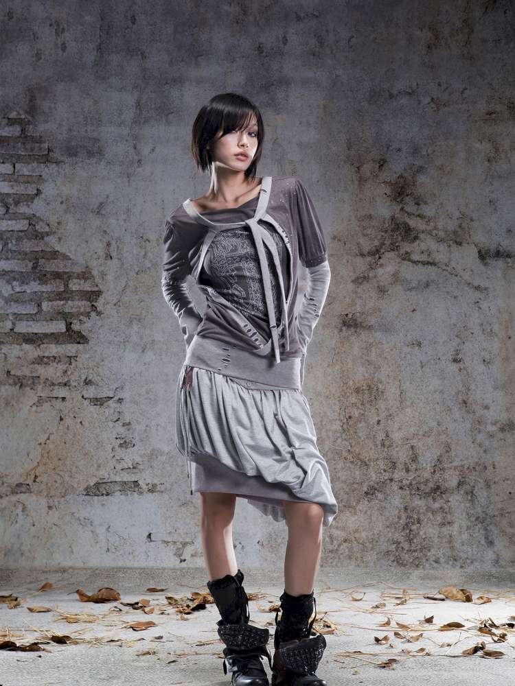 High-Stretch Printed Rhinestone Knit Top【s0000014490】