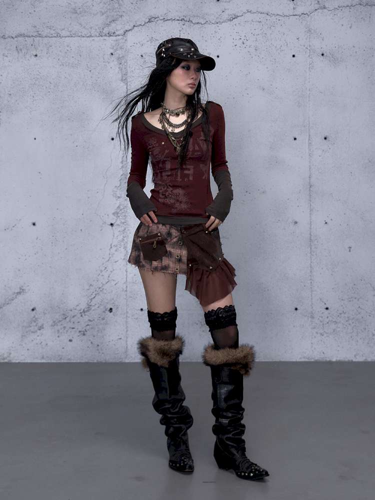 Retro Punk V-Neck Stretch T-Shirt【s0000014928】