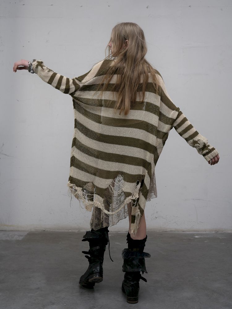 Striped knit loose bat-sleeve sunscreen hoodie【s0000012319】