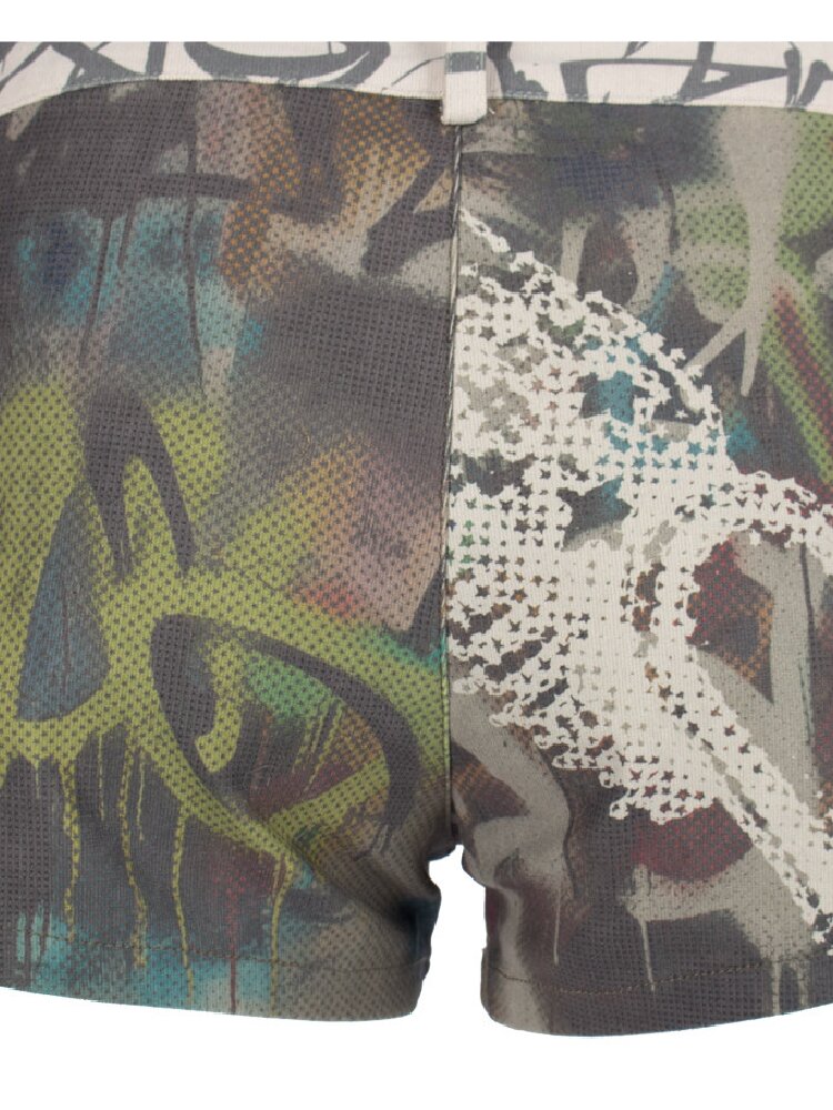 Messy Graffiti Love Print Shorts【s0000018057】