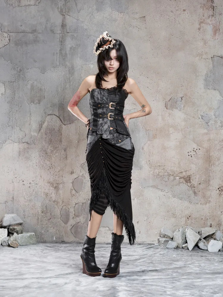 Strappy Asymmetric Cut-Out Fitted Halter Top【s0000014138】