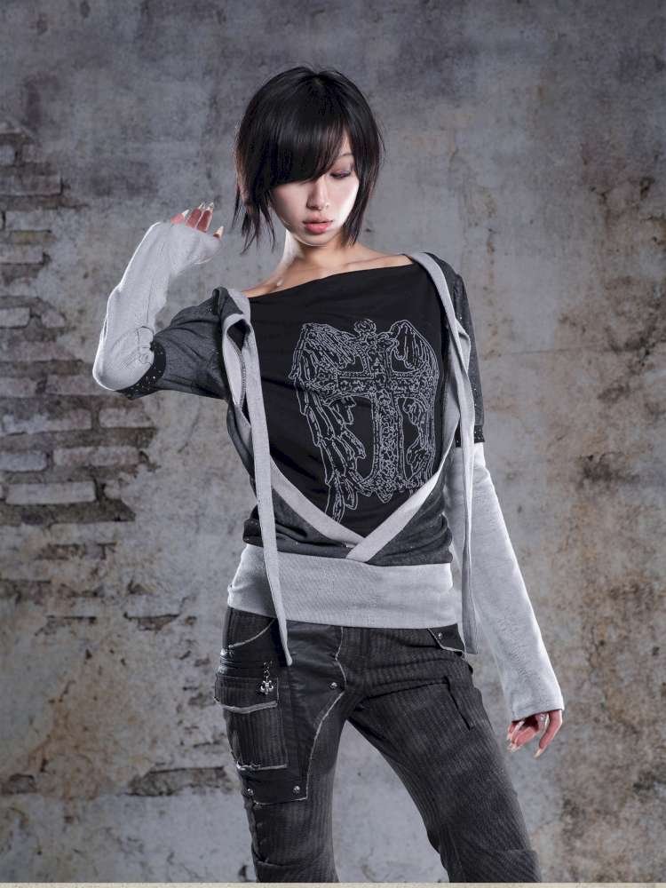 High-Stretch Printed Rhinestone Knit Top【s0000014490】