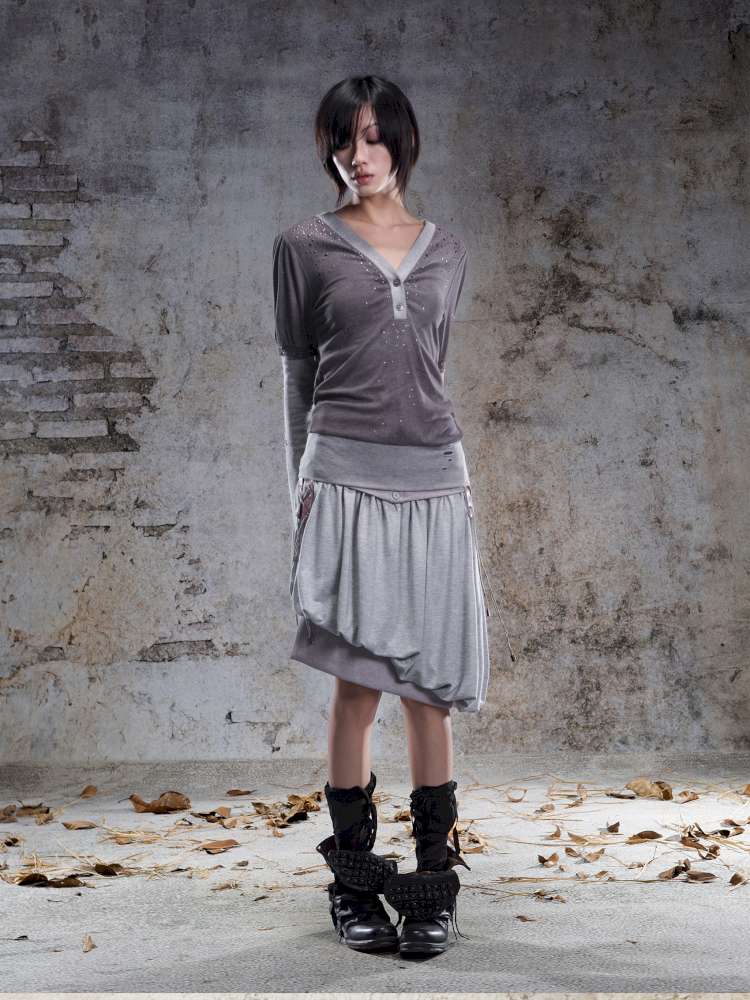 High-Stretch Printed Rhinestone Knit Top【s0000014490】