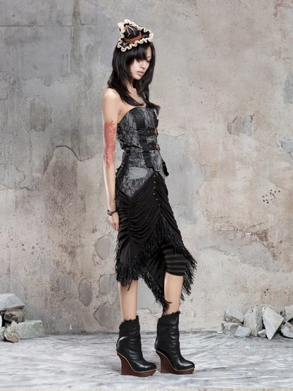 Strappy Asymmetric Cut-Out Fitted Halter Top【s0000014138】