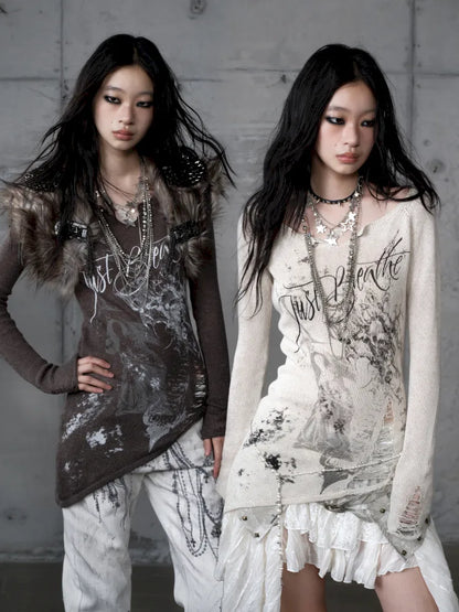 Slim-Fit V-Neck Long-Sleeve Knit Top【s0000013947】