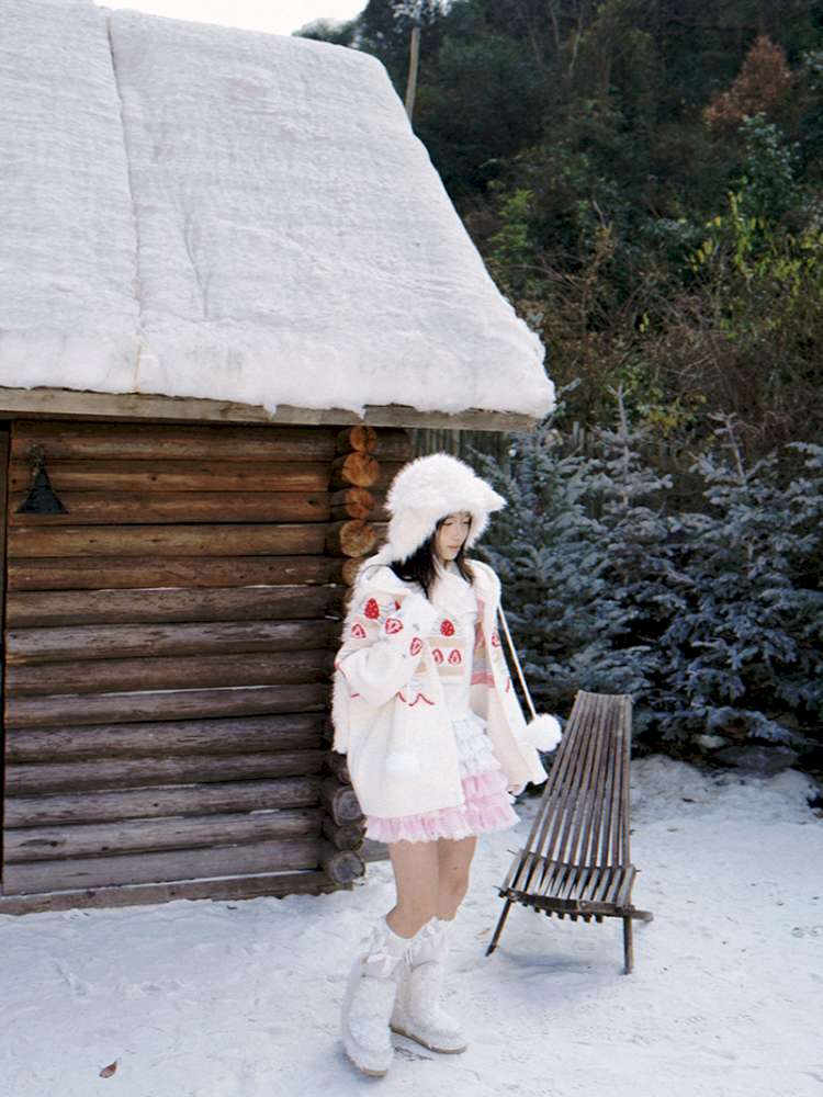 Strawberry Cake Jacquard Knit Scarf【s0000014943】