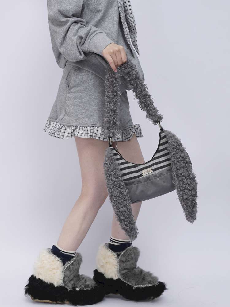 Rabbit Plush Versatile Commuter Crossbody Bag【s0000014618】