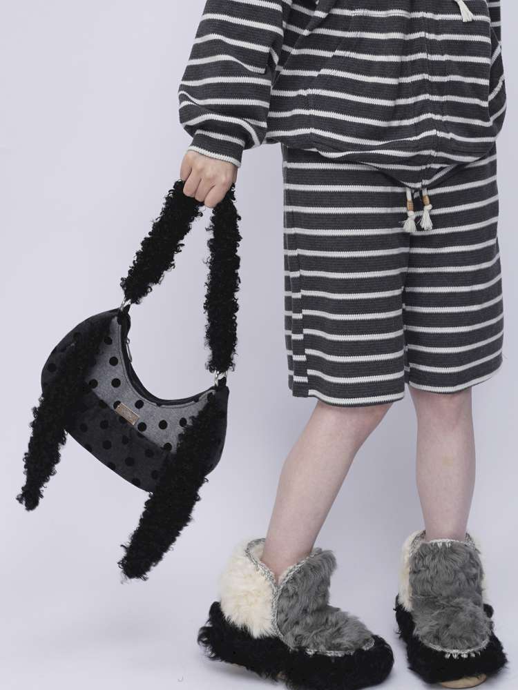 Rabbit Plush Versatile Commuter Crossbody Bag【s0000014618】