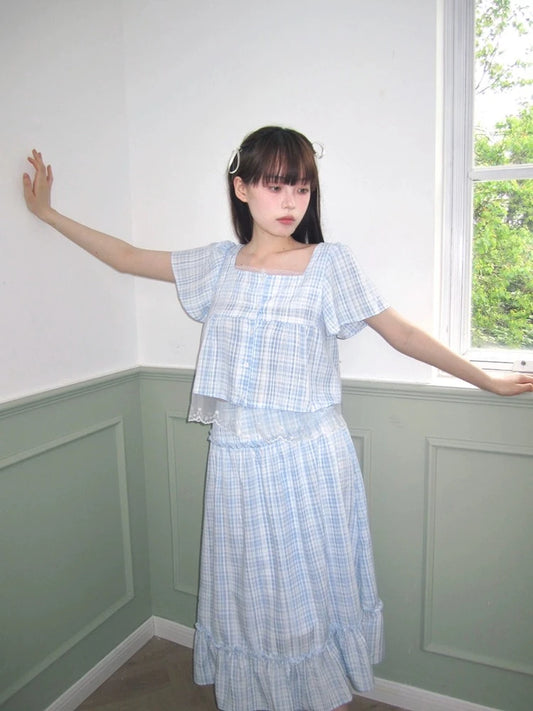 Ruffle sleeve short sleeve shirt and sweet skirt【s0000008544】