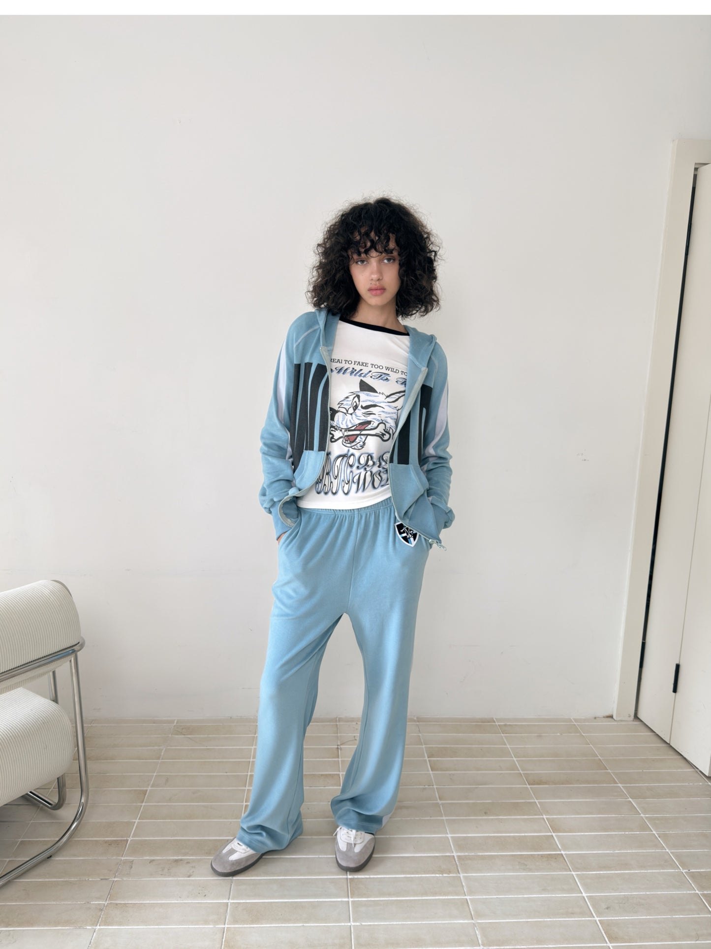 Color-Blocked Relaxed-Fit Hooded Sweatshirt【s0000014209】