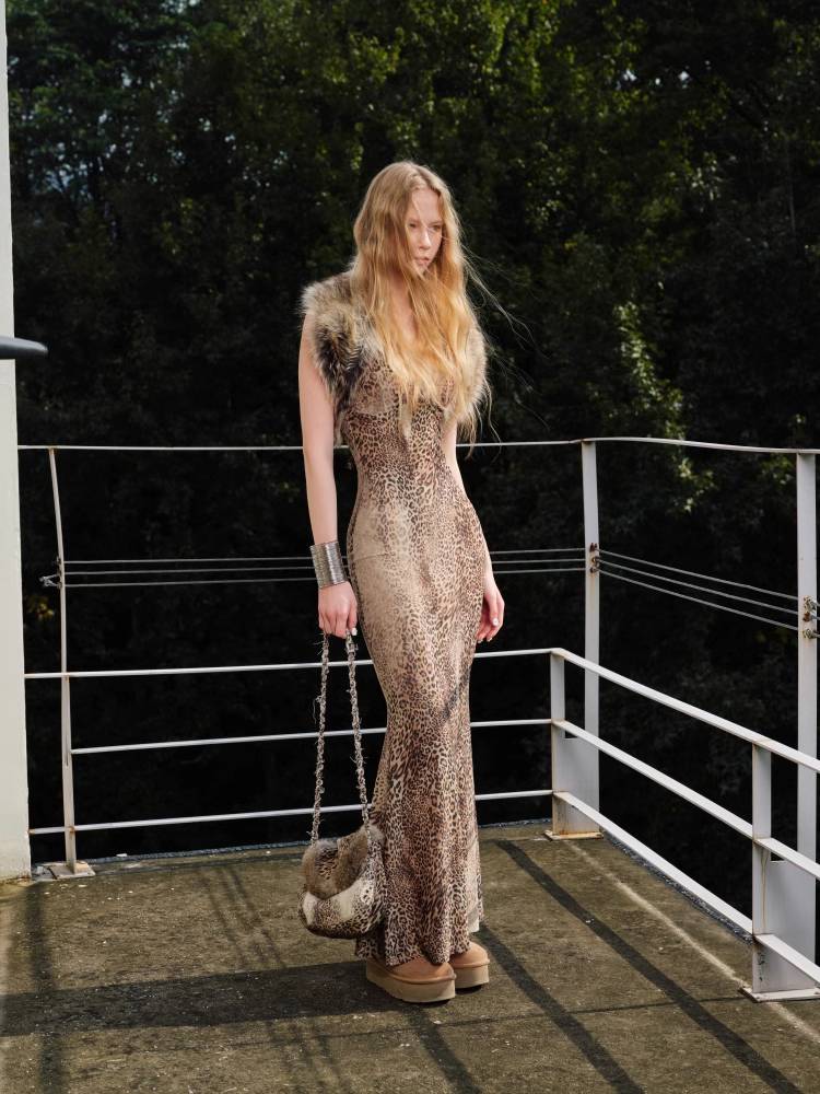 Leopard print V-neck suspender dress【s0000011400】