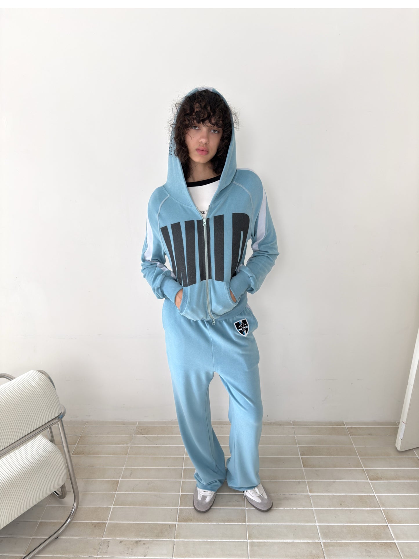 Color-Blocked Relaxed-Fit Hooded Sweatshirt【s0000014209】