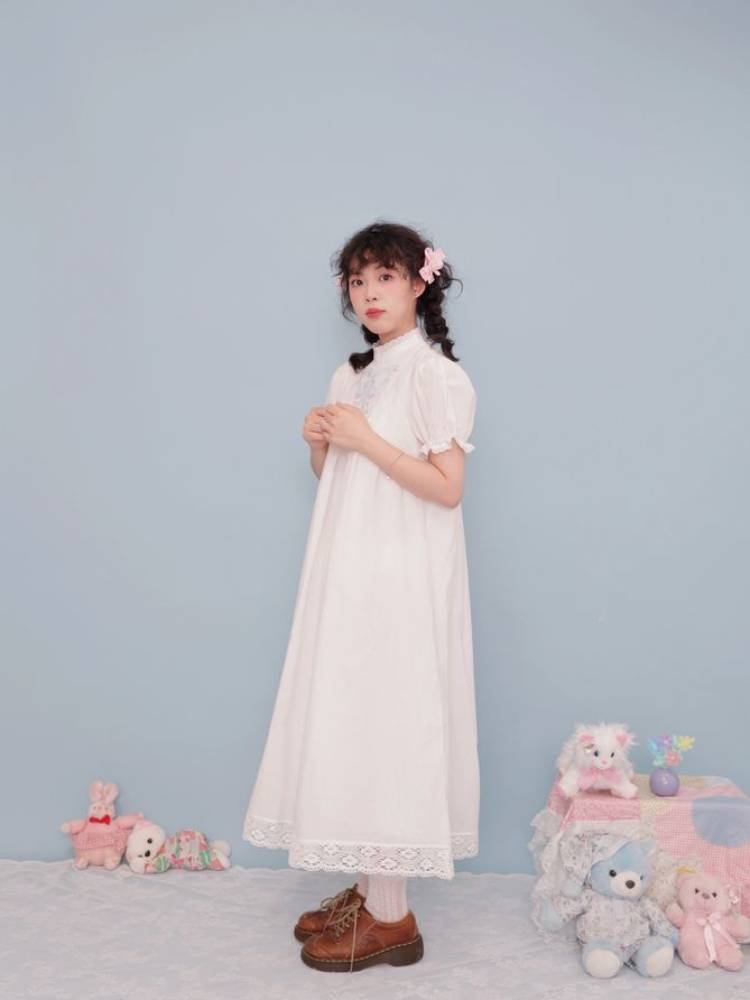 Antique girly pleated embroidery white dress【s0000009498】