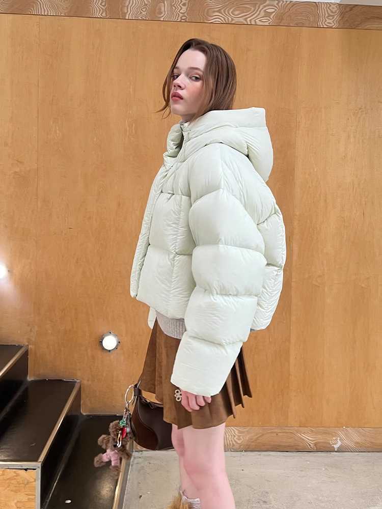 Fluffy Hooded Down Jacket [S0000010806]