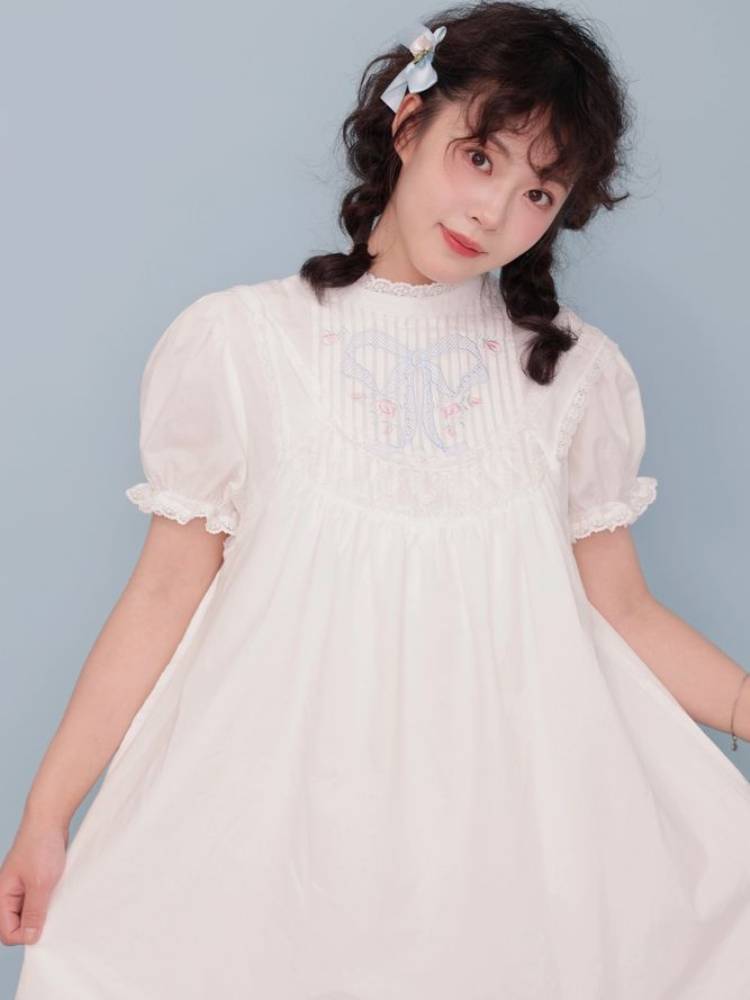 Antique girly pleated embroidery white dress【s0000009498】