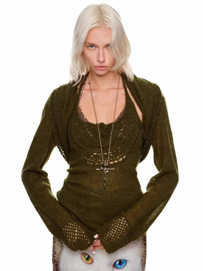 Halter neck vest and loose short cardigan【s0000011398】