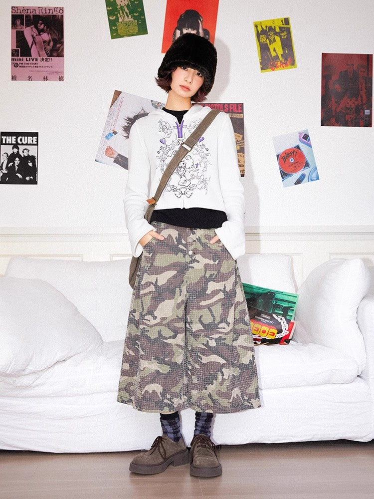 Retro-style distressed camouflage pants【s0000011545】