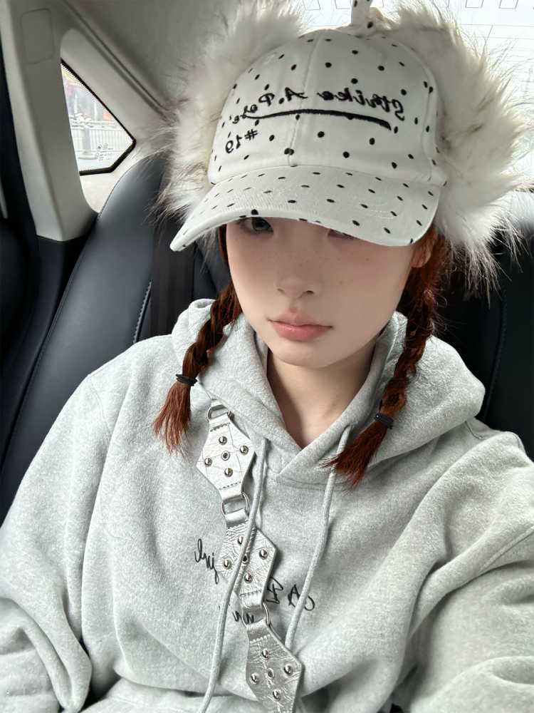 Hot Girl Wool Hat [S0000010583]