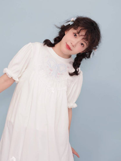 Embroidered Puff Sleeve T-Shirt [S0000009500]