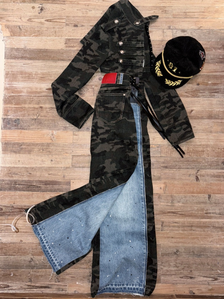 Double-Breasted Camouflage Cropped Jacket & Short Pants【s0000015990】