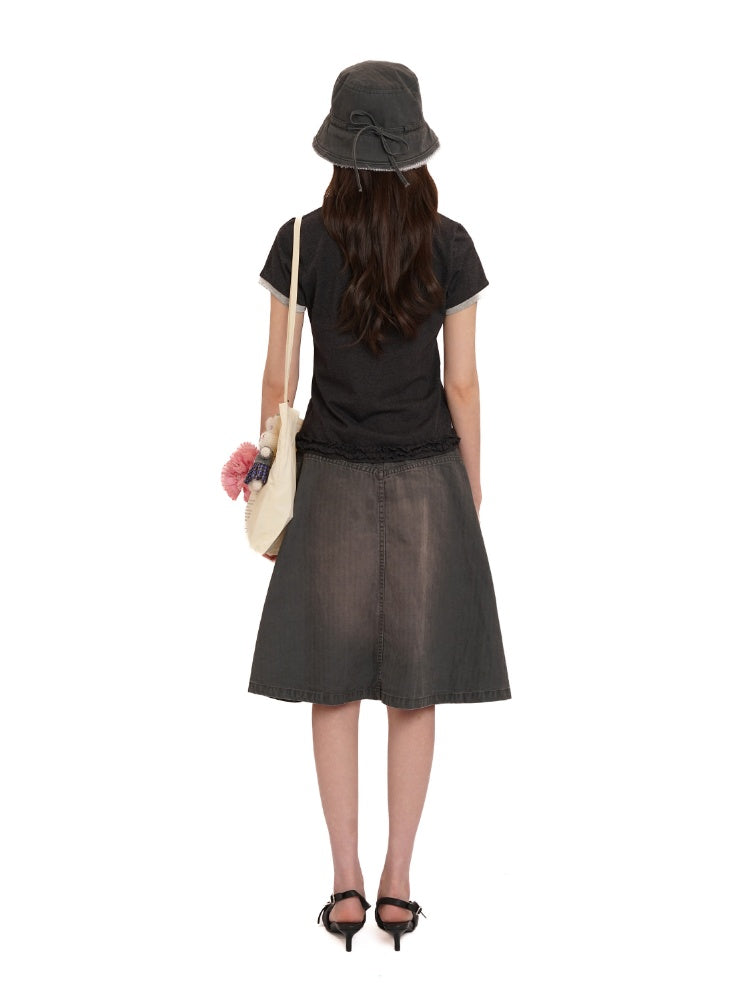 Contrast Dot Collared Ruffled Hem Polo Shirt【s0000012717】