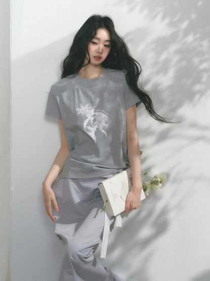 [Tea Iris Notebook] Original Floral Print Design Short Sleeve T-Shirt【s0000013560】