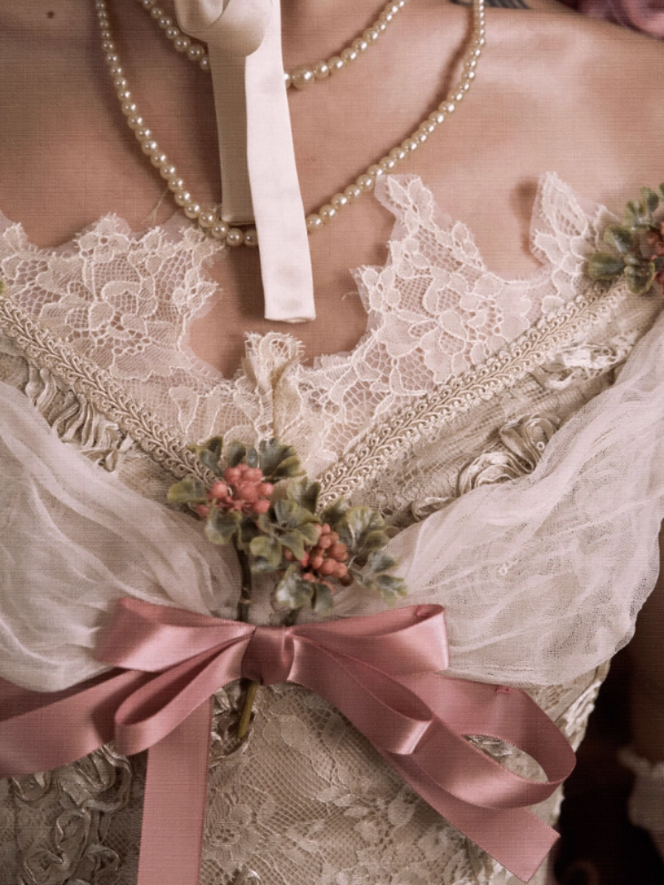 Edward Vintage Elegant One-Shoulder Puff Sleeve Mesh Tops【s0000013576】