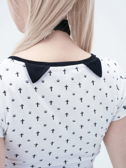 "Paw Prints Walking On Tiptoe" Cross U-Neck Short Sleeved T-Shirt【s0000013583】