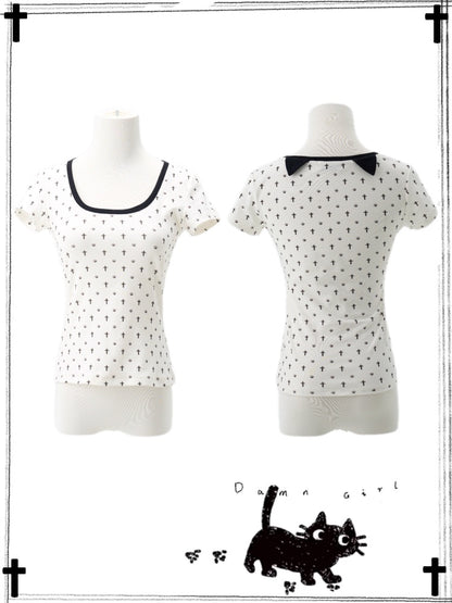 "Paw Prints Walking On Tiptoe" Cross U-Neck Short Sleeved T-Shirt【s0000013583】