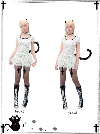 "Paw Prints Walking On Tiptoe" Cross U-Neck Short Sleeved T-Shirt【s0000013583】