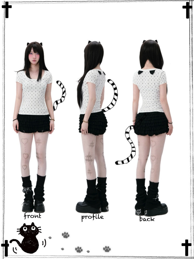 "Paw Prints Walking On Tiptoe" Cross U-Neck Short Sleeved T-Shirt【s0000013583】