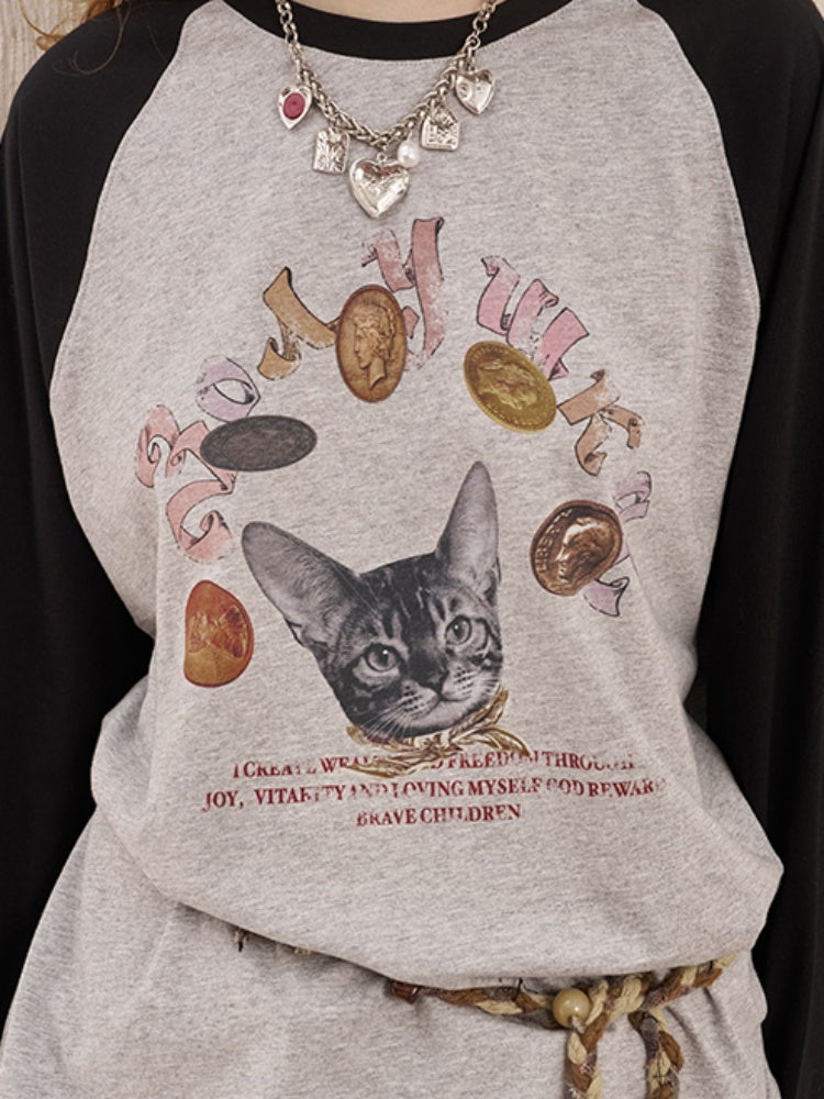 Gold Coin Cat Contrasting Loose Crew Neck Raglan Sleeve T-Shirt【s0000013778】