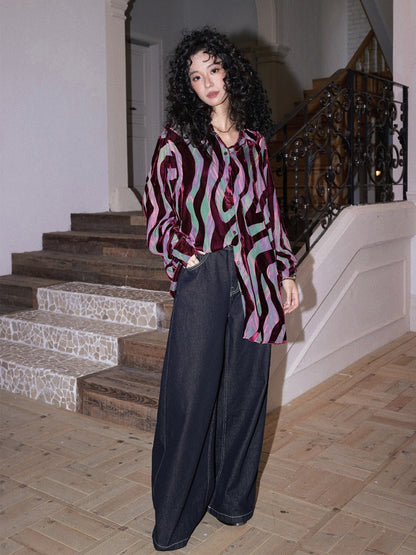 "Shadow Illusion" Retro Line Velvet Design Long Sleeved Shirt【s0000013814】