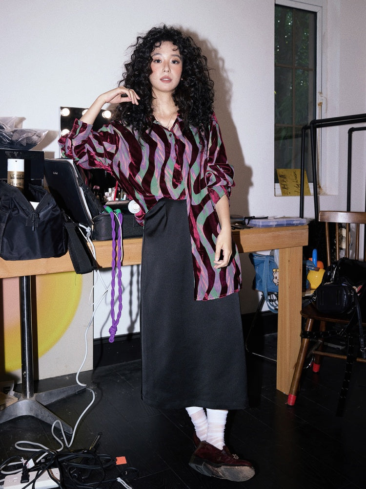 "Shadow Illusion" Retro Line Velvet Design Long Sleeved Shirt【s0000013814】