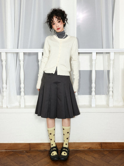 "Cat Hunt" Cute Contrasting Polka Dot Kitten Pattern Warm & Breathable Socks【s0000014274】