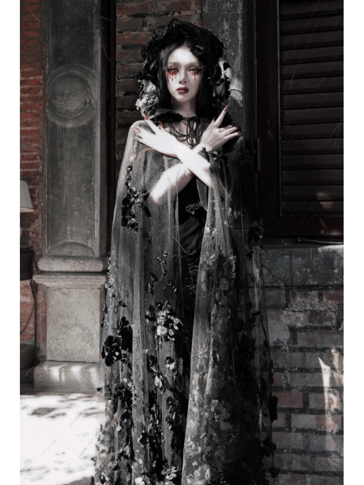 Castle Thriller Gothic Nail Bead Embroidered Hooded Cape【s0000014816】